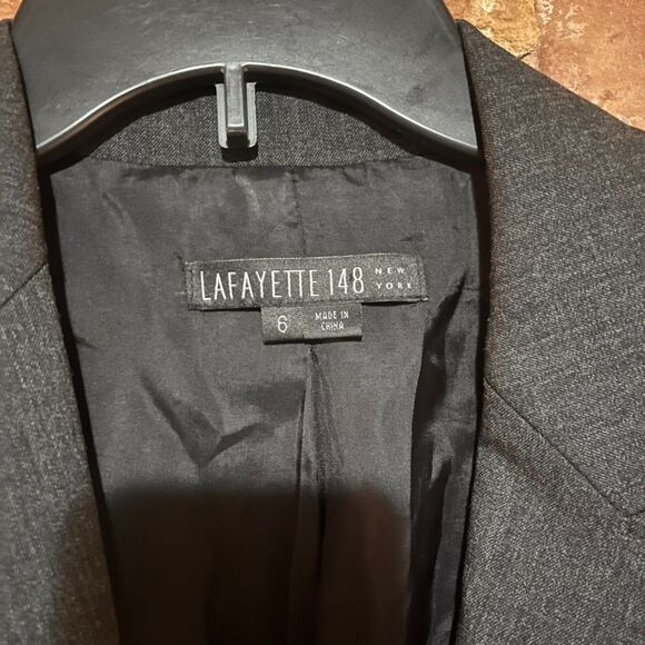 Lafayette 148 Wool dark grey single button blazer - Size 6 - Picture 2 of 4
